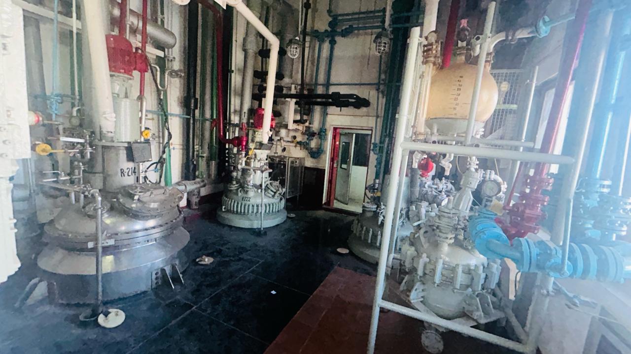 pharmaceutical plant machinery and reactor dismantling services in India